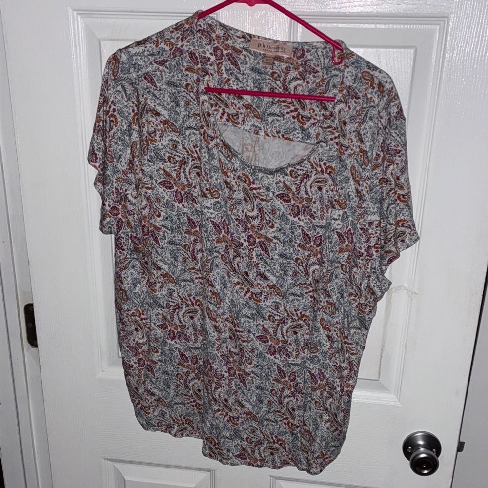 Philosophy Paisley Gray and Red Blouse